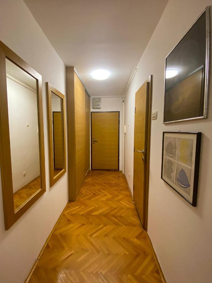 Lord'S Apartment เบลเกรด ภายนอก รูปภาพ